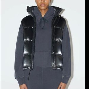 Aritzia Super Puff Vest